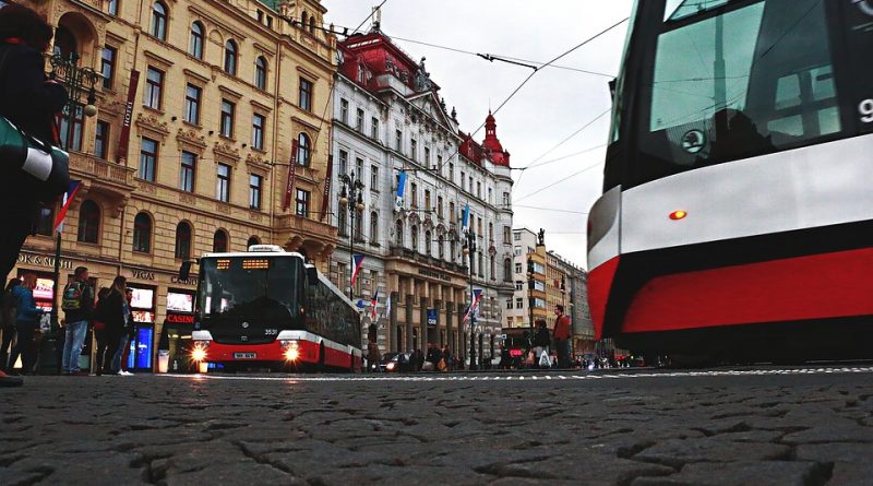 Pražané se stěhují z hlavního města, ukazuje průzkum